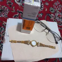 قاب عینک ساعت آبرسان صورت