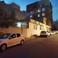 6 / 400  مناسب مهدکودک و آموزشی منطقه یک 500 متر