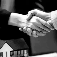 فروش مغازه ۱۰متری تجاری برخیابان اصلی