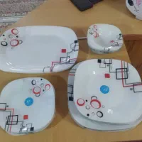 سرویس ۶نفره . میز تلفن . شب خواب