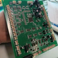 مونتاژ قطعات الکترونیکی