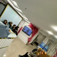 اپراتور لیزر اقا