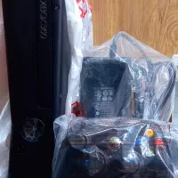 ایکس باکس 360 xbox با هارد و دسته و 45 تا بازی