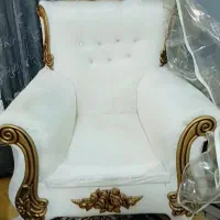 مبلمان سفیدکلاسیک