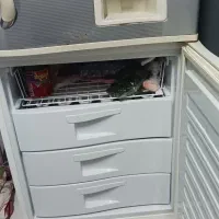 یخچال سالم درحال کار و گاز دار