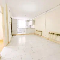 آپارتمان گلشهر بر اصلی خیابان جنیدی دسترس مترو