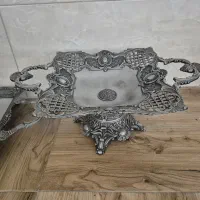 سینی و میوه خوری