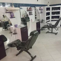 کلیه وسایل آرایشگاه زنانه