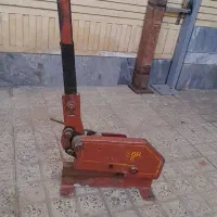 یک عدد قیچی ورق بر