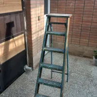 نردبان فلزی کارکرده