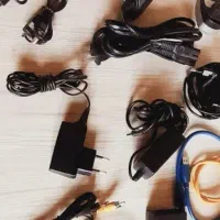 تعداد لوازم جانبی کامپیوتر ولب تاپ همش یجا