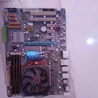 فروش دو عدد مادربرد ddr2