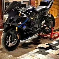 سیبی و هورنت و سوزوکی ۱۰۰۰ gsxr cbr cb