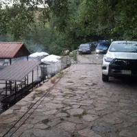استخدام در مجموعه تفریحی شیوی گویزان