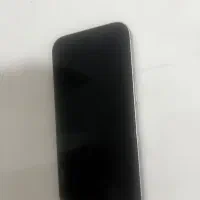 گوشی آیفون۱۶
