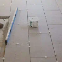 استخدام کاشی کار با جای خواب و غذا