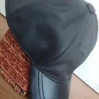 کلاه مشکی، کار کرده