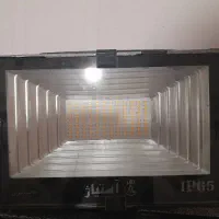 پروژکتور LED