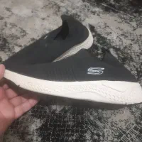 کفش skechers  سایز ۴۱
