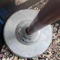 اینه وچوب لباسی جنس اهن قدیمی ومحکم