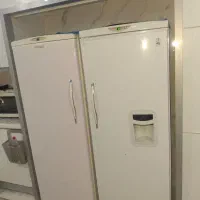 یخچال و فریزر  دو قولوی پارس سالم در حال کار کردن
