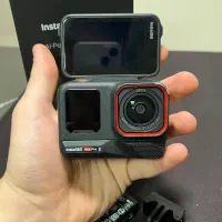 دوربین ورزشی insta 360 ace pro 2