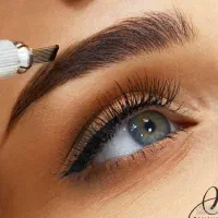 مدل میکروبلیدینگ ابرو