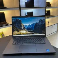 لپ تاپ Dell Latitude 7520 پردازنده i7 نسل ۱۱