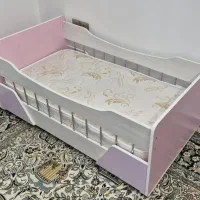 تخت نوزاد و کودک