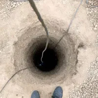 چاه کن بانه روز در دامغان در خدمتیم چاکن حرفه‌ای