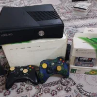 ایکس باکس xbox360 slimدو دسته 320گیگ