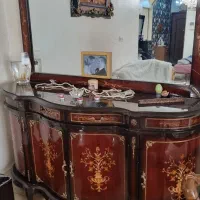 آینه و کنسول