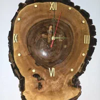 ساعت دیواری تمام چوب
