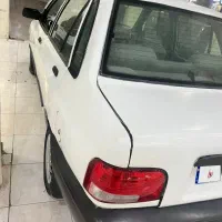 پرایددوگانه ۹۳تمام رنگ
