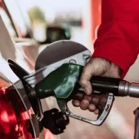 استخدام نیروی کار