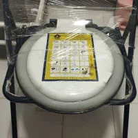 یک عدد توالت فرنگی