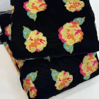 پ چه|کفش و لباس بچه|آمل, |دیوار