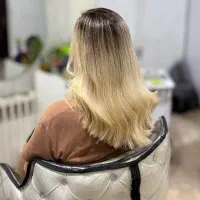 خدمات  تخصصی رنگ و لایت وامبره