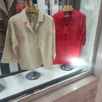 مانکن ایستاده ویترینی