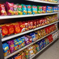 کارگر سوپر مارکت.کارگر اش فروشی