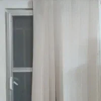 پرده عمودی همراه با چوب پرده
