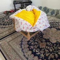 میز کرسی ولحاف