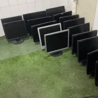 مانیتور 17اینچ تعداد بالا//