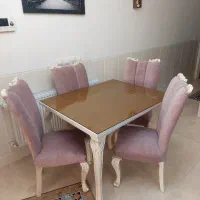 میز ناهار خوری ۴نفره نو