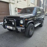 نیسان پاترول 2 در فوق تمیز