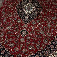 فرش دستباف لاکی زیر قیمت به دلیل جابه جایی