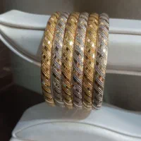 النگو ۲۰۰ بالای تابلو