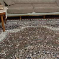 فرش ۱۲ متری جنس نخ اصلی  رنگ گردویی سفید