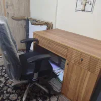 میز تحریر و صندلی