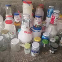 بطری پلاستیکی و شیشه ای و دبه